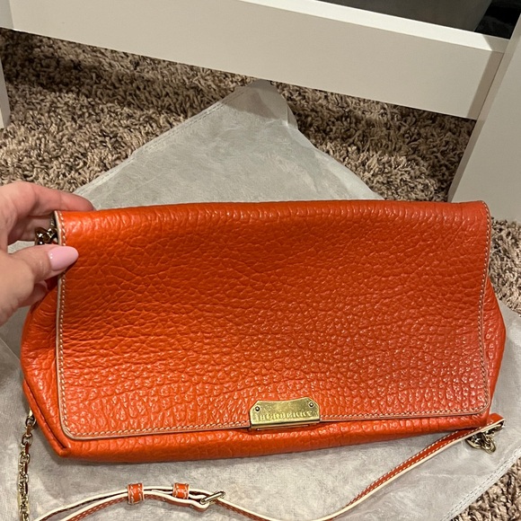 Burberry Orange Pebbled Leather Crossbody / Clutch with Gold Chain Strap - Picture 1 of 13